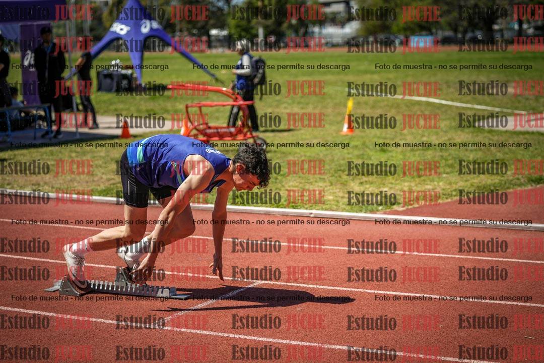 Fotos de los 400 m llanos de varones