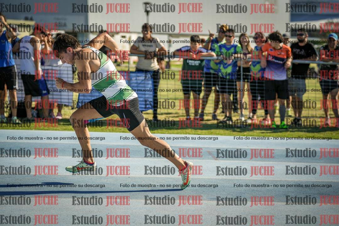 Fotos de los 400 m llanos de varones