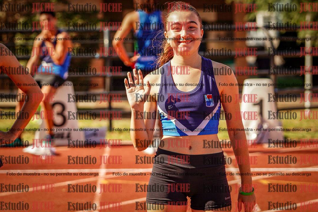 Fotos de los 100 m llanos de mujeres - FINAL U20