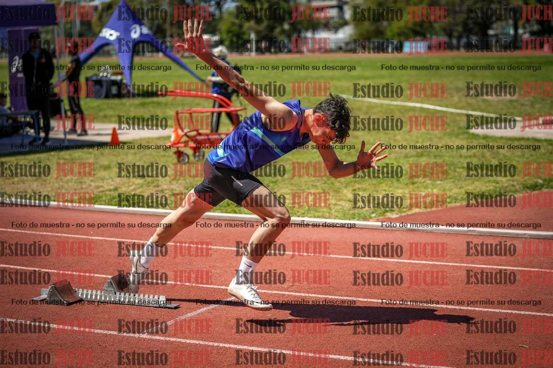 Fotos de los 400 m llanos de varones