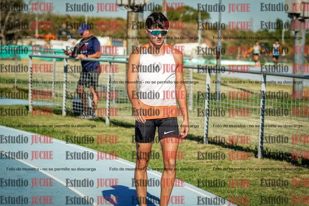 Fotos de los 400 m llanos de varones