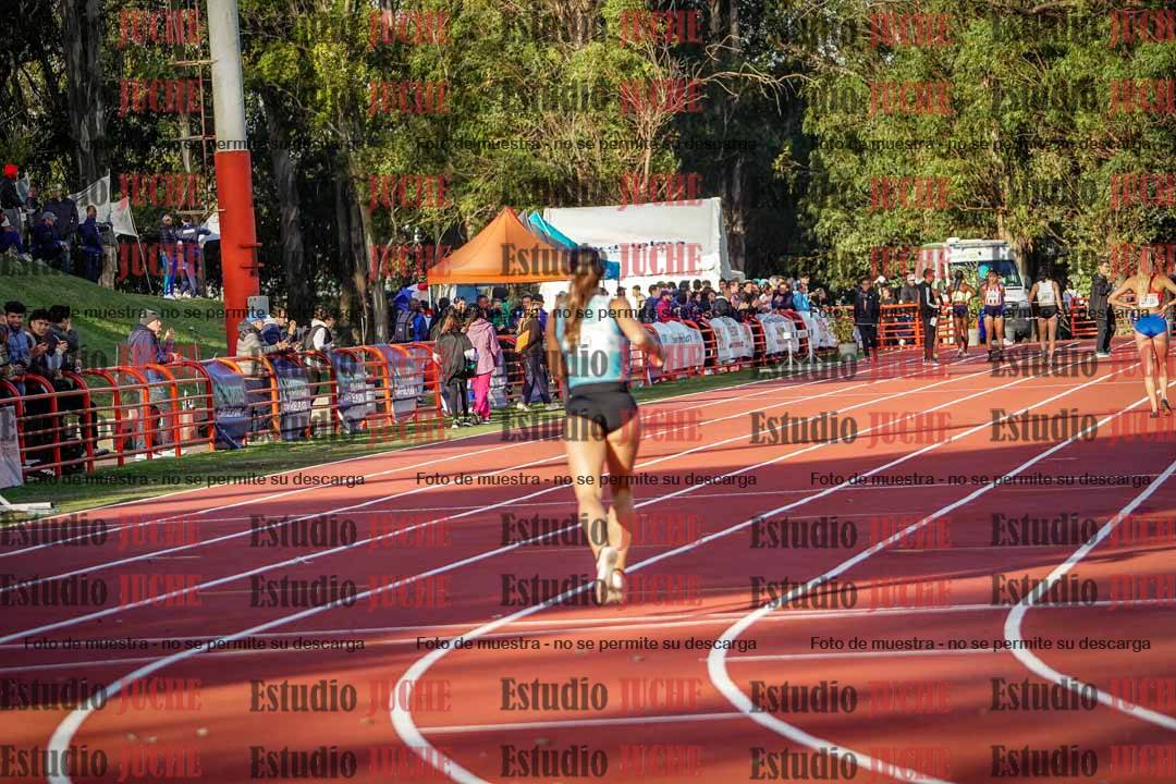 Fotos de los relevos 4x100 m de mujeres