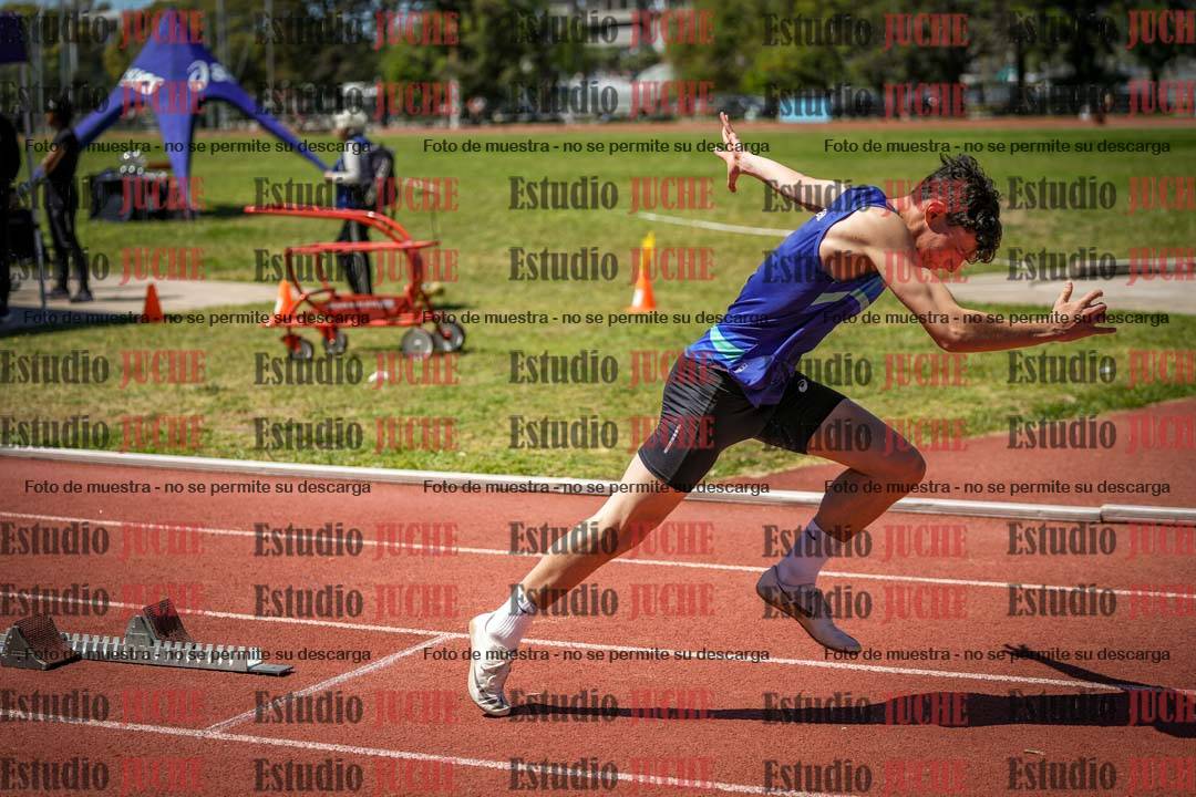 Fotos de los 400 m llanos de varones