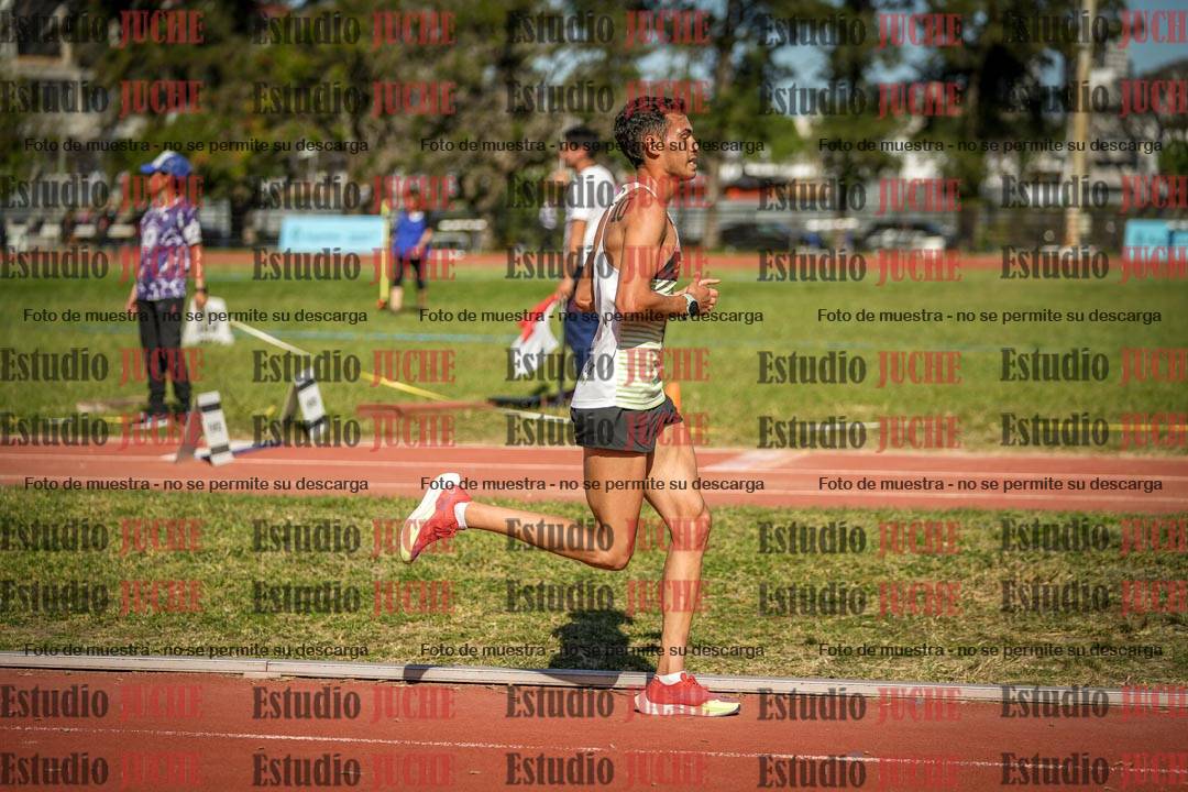 Fotos de los 5000 m llanos de varones
