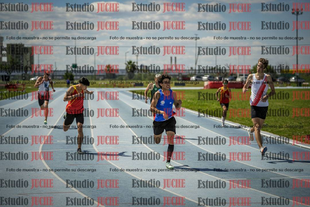 Fotos de los 400 m llanos de varones