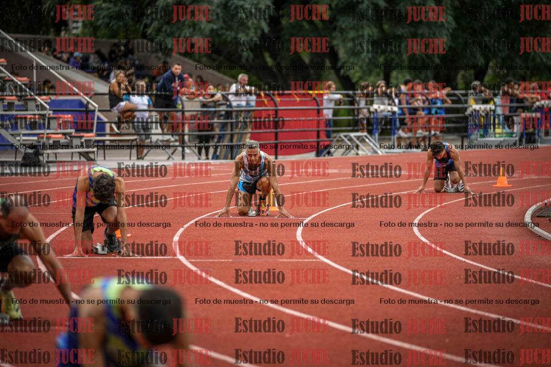 Fotos de los 400 m llanos de varones