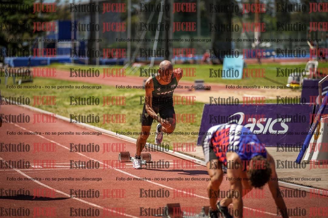 Fotos de los 400 m llanos de varones
