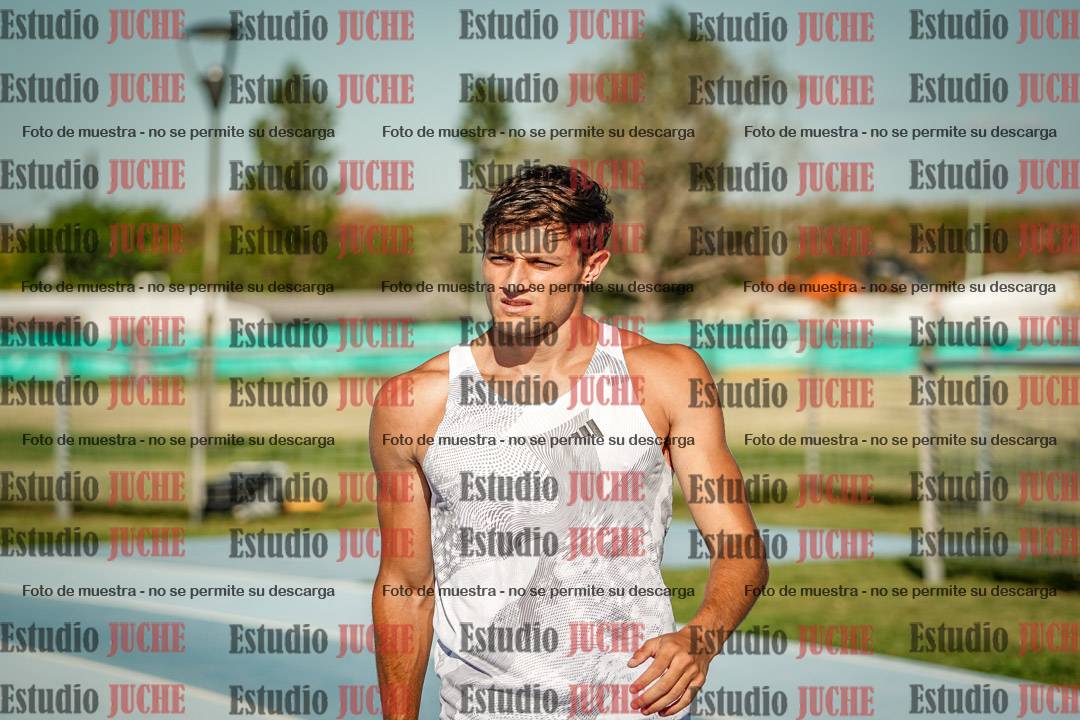 Fotos de los 400 m llanos de varones