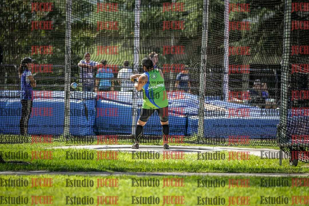 Fotos del lanzamiento de martillo de varones