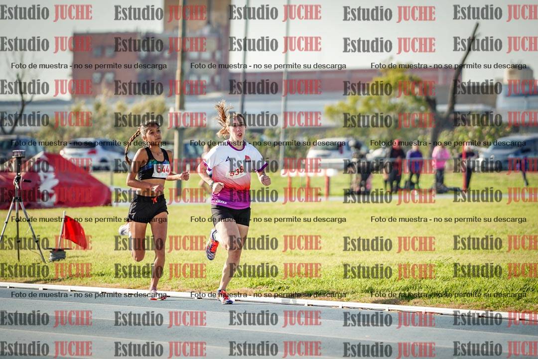 Fotos de los 1500 m llanos de mujeres