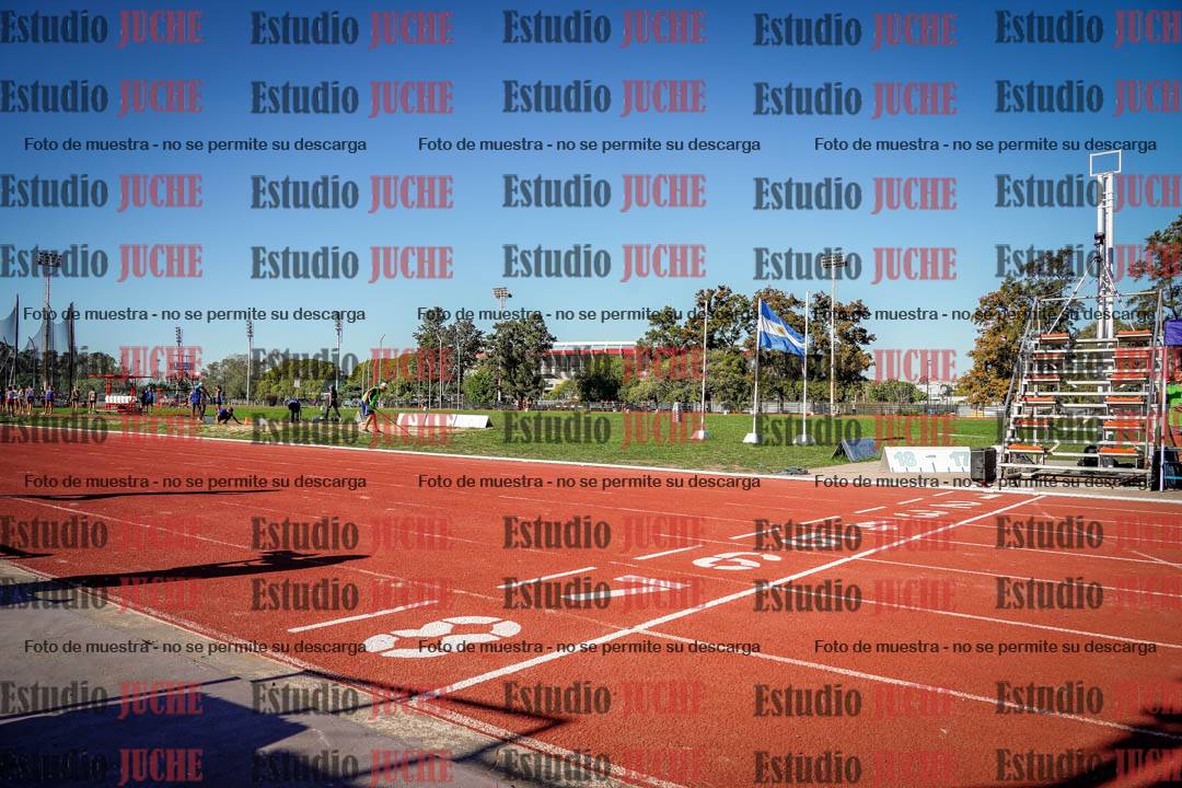 Fotos de los 400 m llanos de varones
