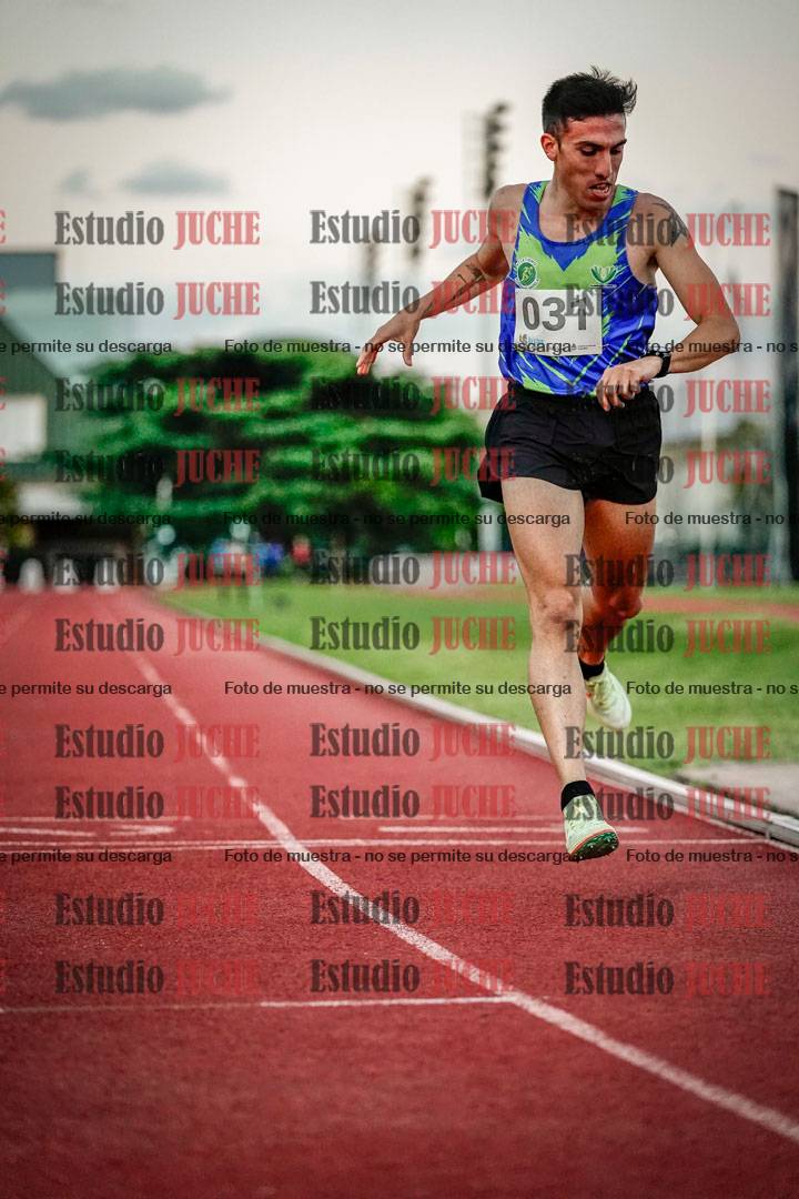 Fotos de los 1500 m llanos de varones