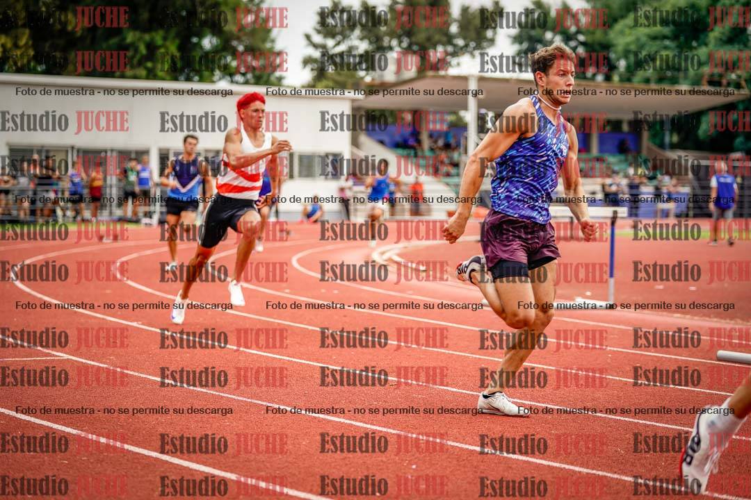 Fotos de los 400 m con vallas de varones