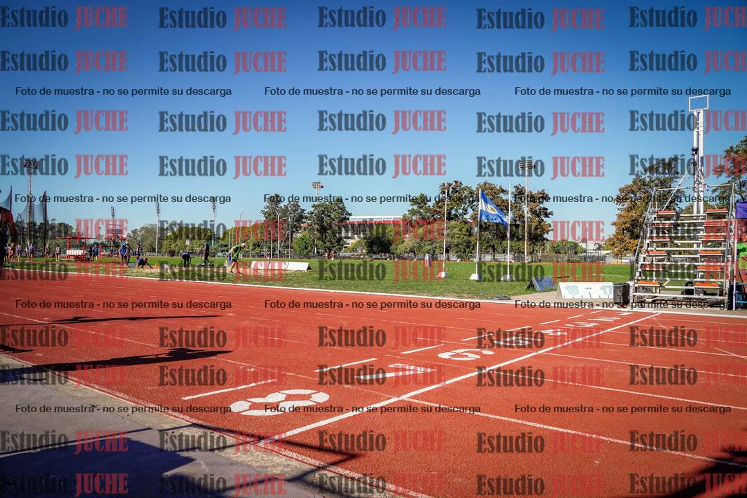 Fotos de los 400 m llanos de varones