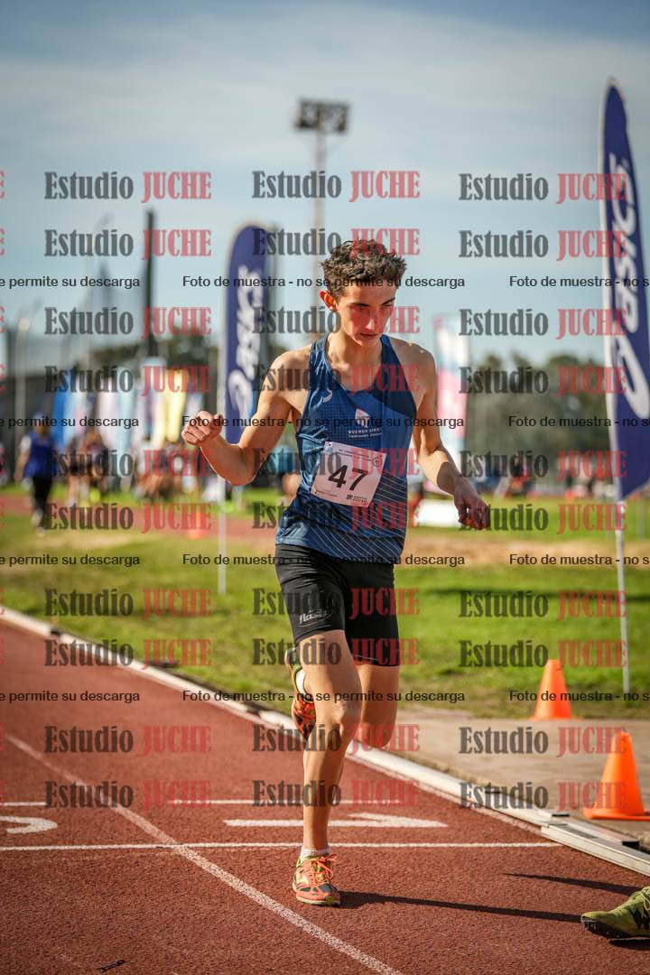 Fotos de los 1500 m de varones - decatlón 10