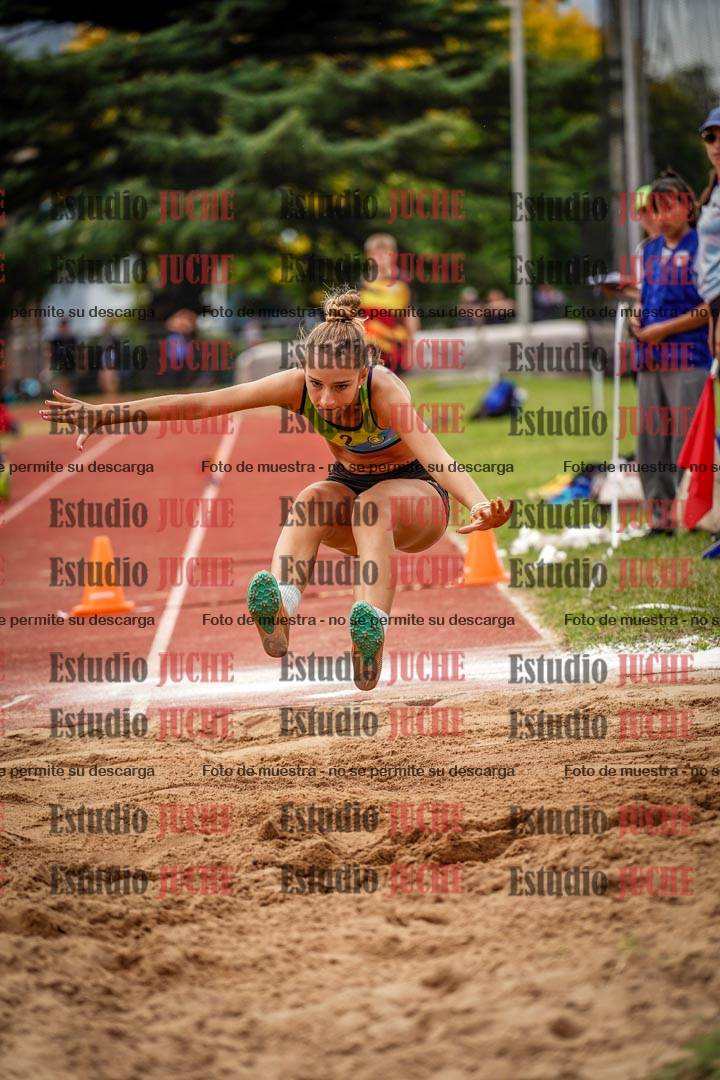 Fotos del salto triple de mujeres y varones