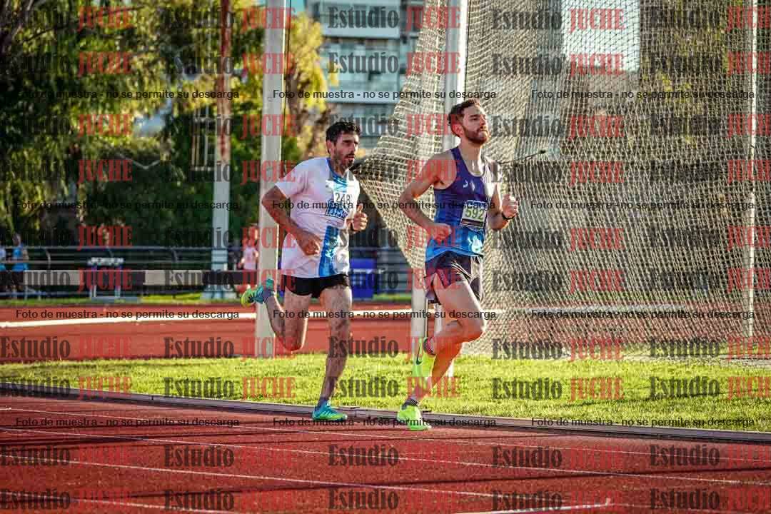 Fotos de los 3000 m llanos de varones