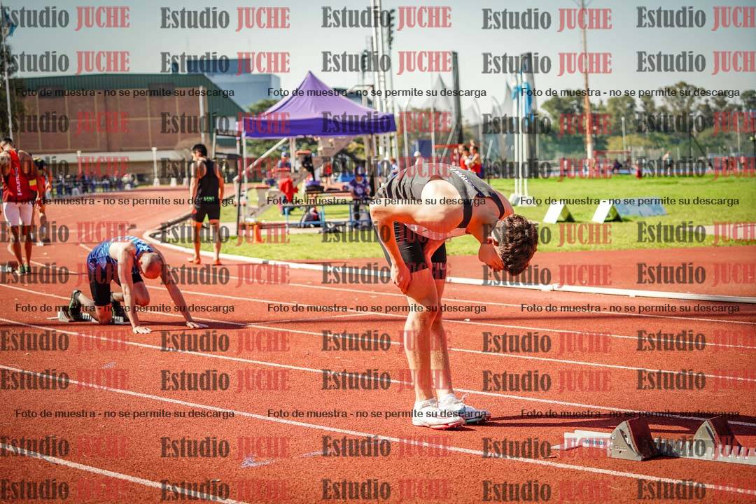 Fotos de los 400 m llanos de varones