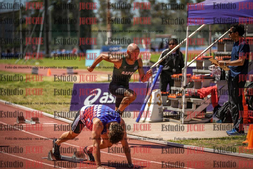 Fotos de los 400 m llanos de varones