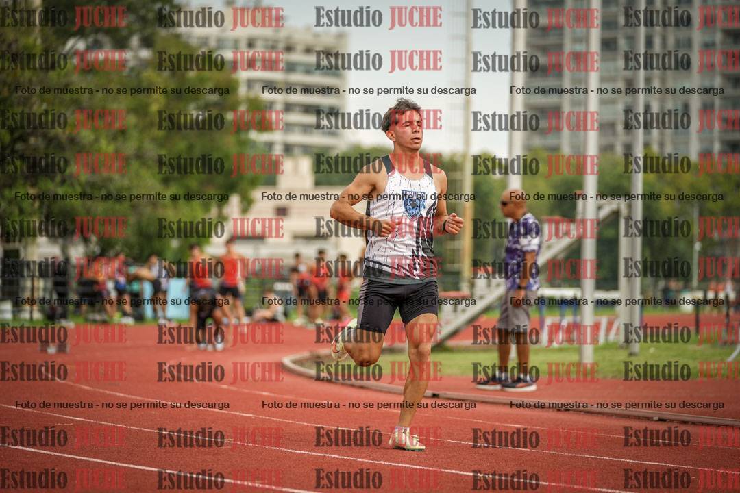 Fotos de los 200 m llanos de varones