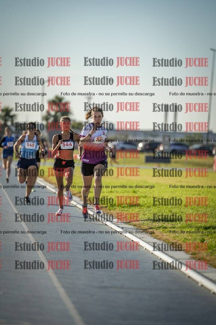 Fotos de los 1500 m llanos de mujeres