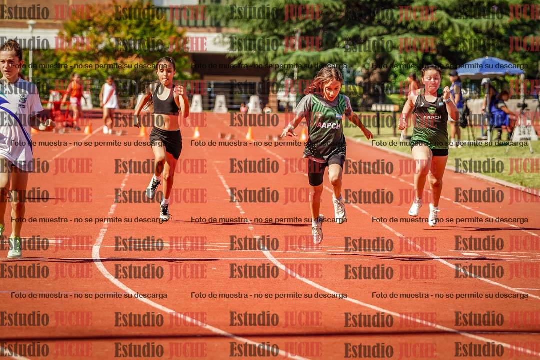 Fotos de los 50 m llanos de mujeres