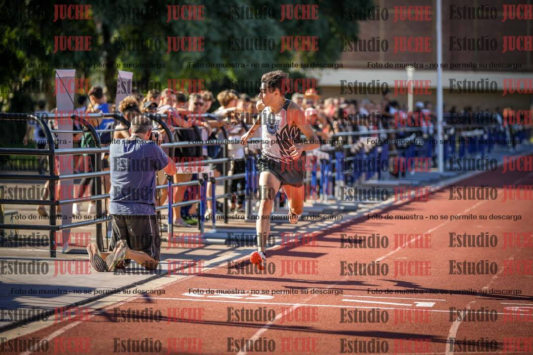 Fotos de los 400 m llanos de varones