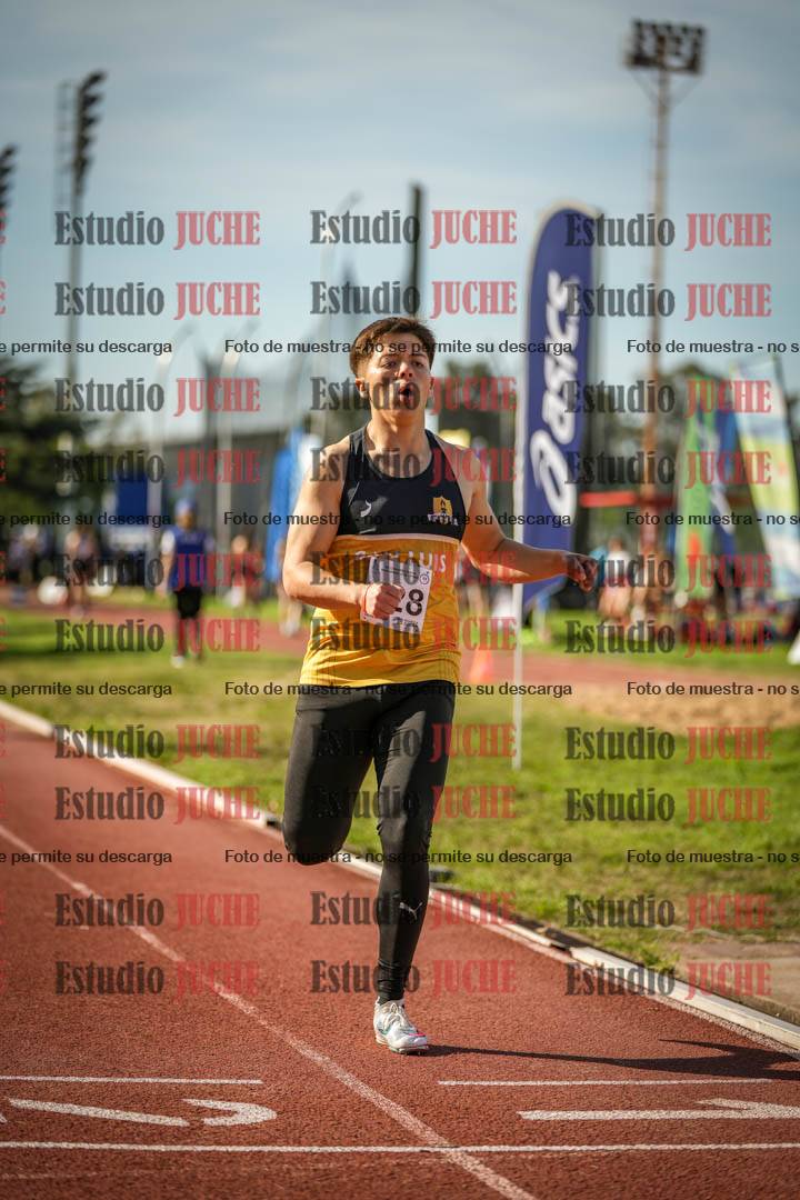 Fotos de los 1500 m de varones - decatlón 10