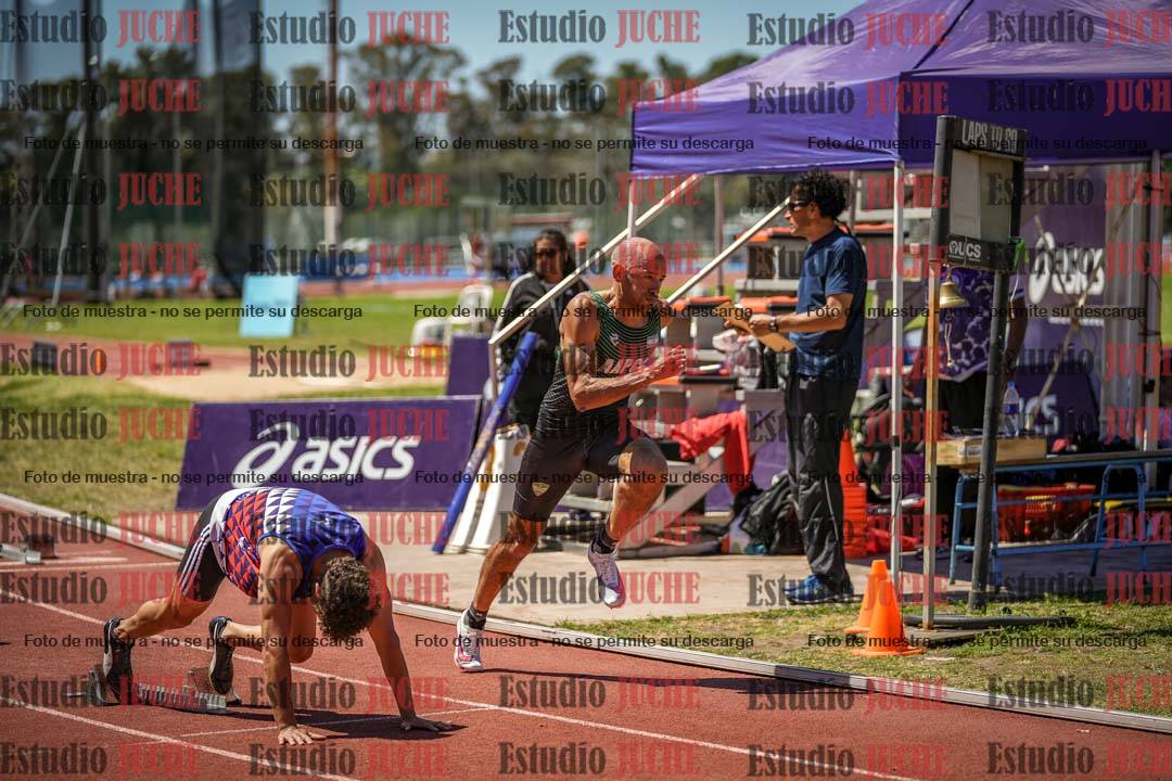 Fotos de los 400 m llanos de varones