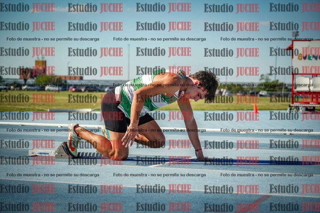 Fotos de los 400 m llanos de varones