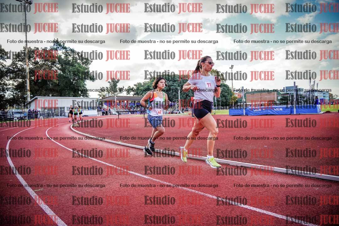 Fotos de los 1500 m llanos de mujeres