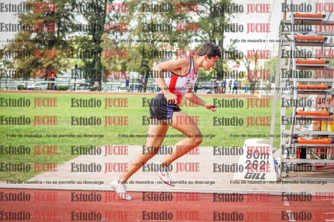 Fotos de los 800 m llanos de varones