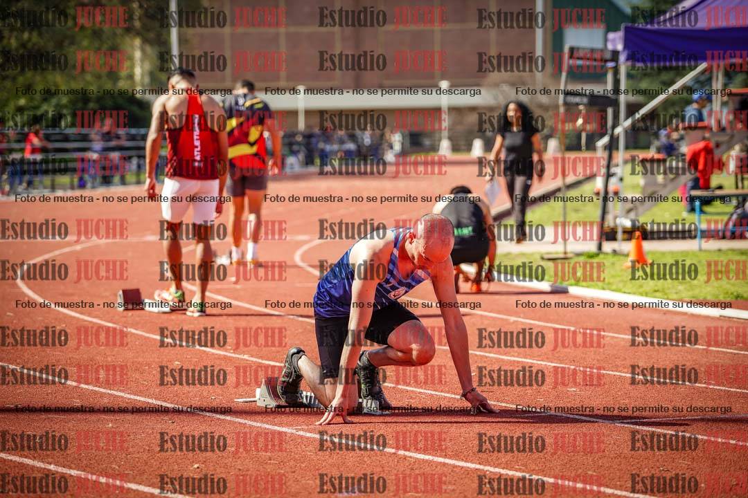 Fotos de los 400 m llanos de varones