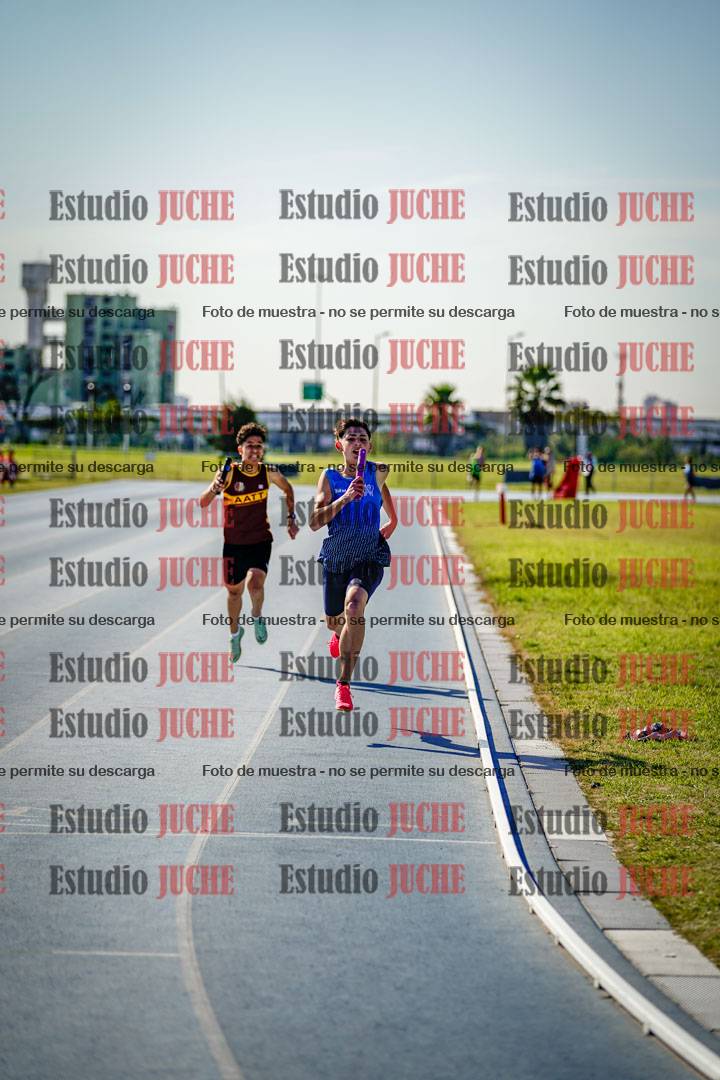 Fotos de las postas 8x300 m mixtas