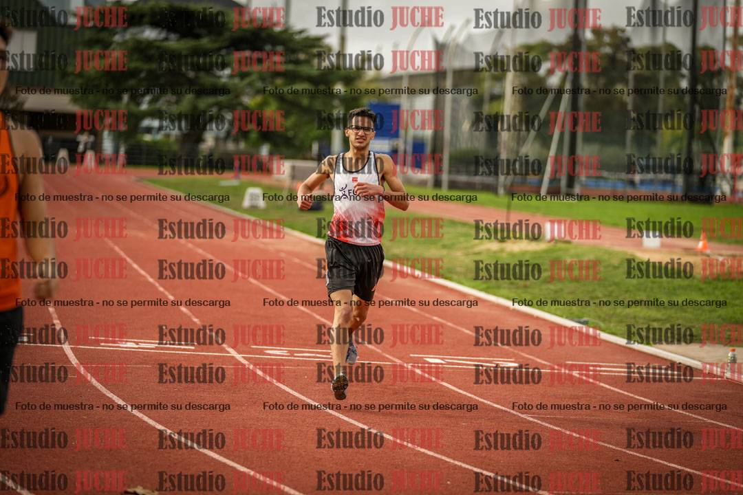 Fotos de los 400 m llanos de varones