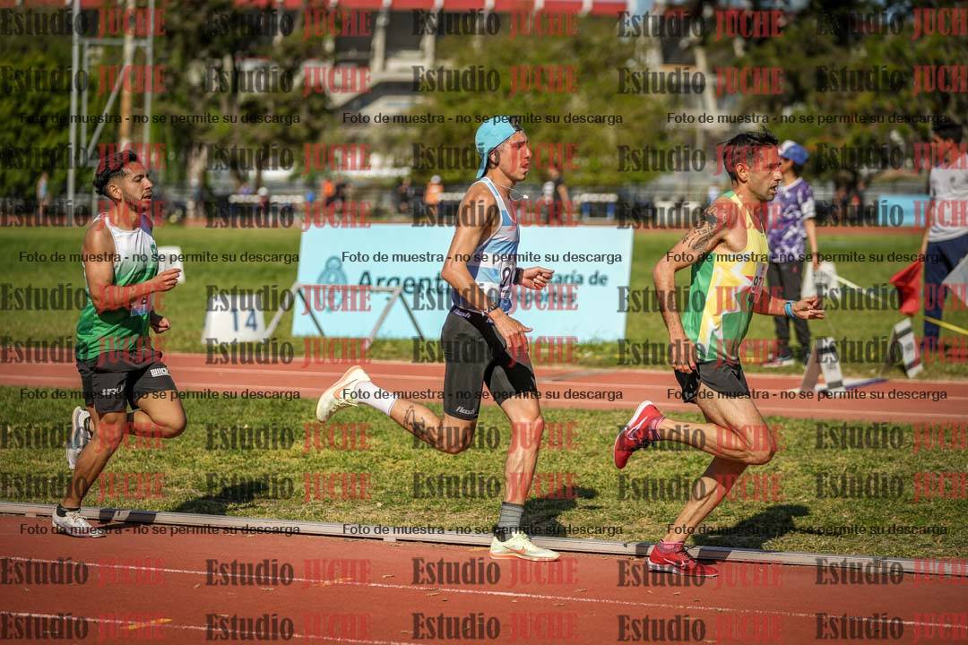 Fotos de los 5000 m llanos de varones