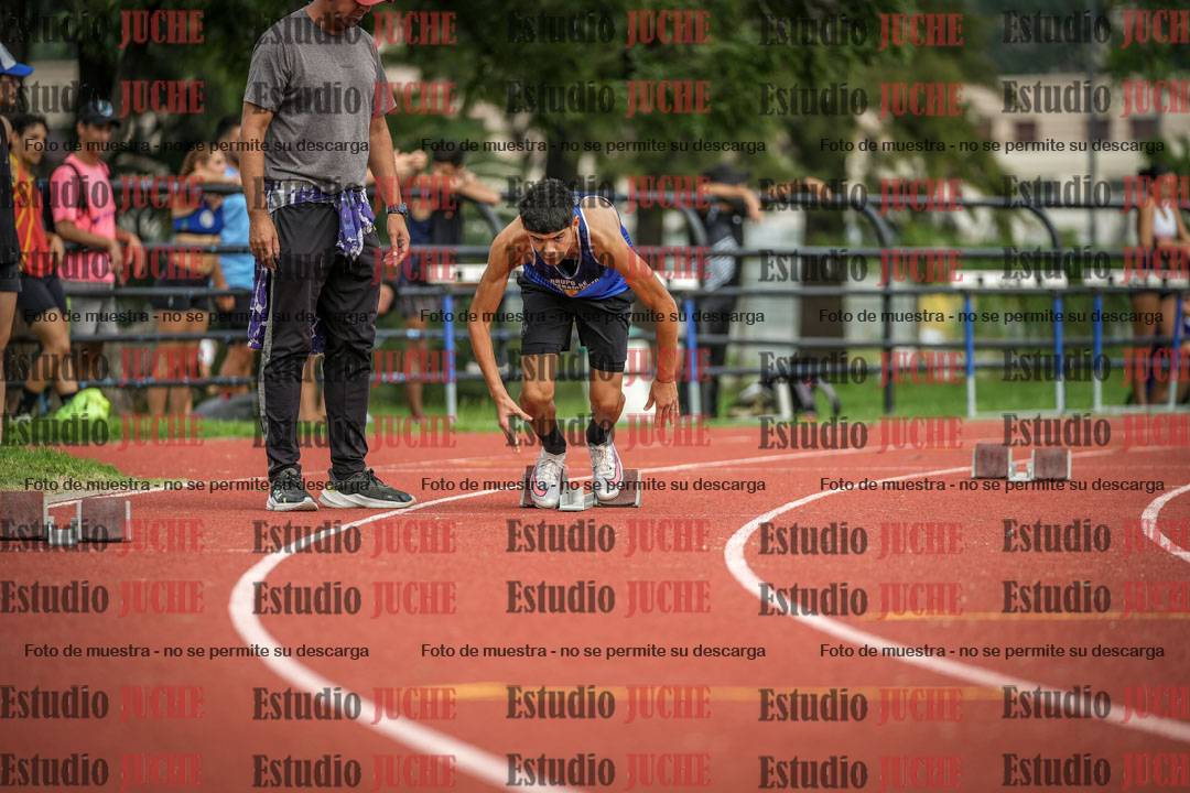 Fotos de los 200 m llanos de varones