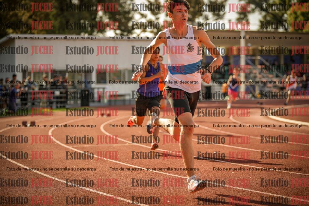 Fotos de los 400 m llanos de varones