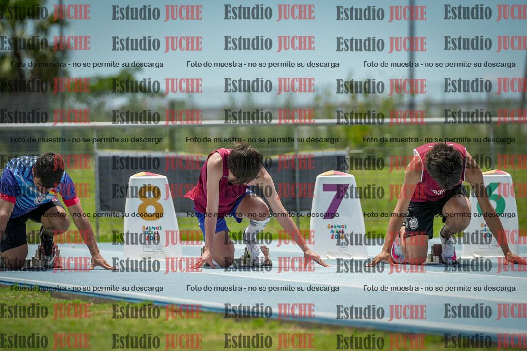 Fotos de los 100 m llanos de varones