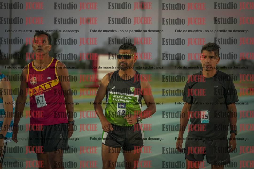 Fotos de los 3000 m llanos de varones