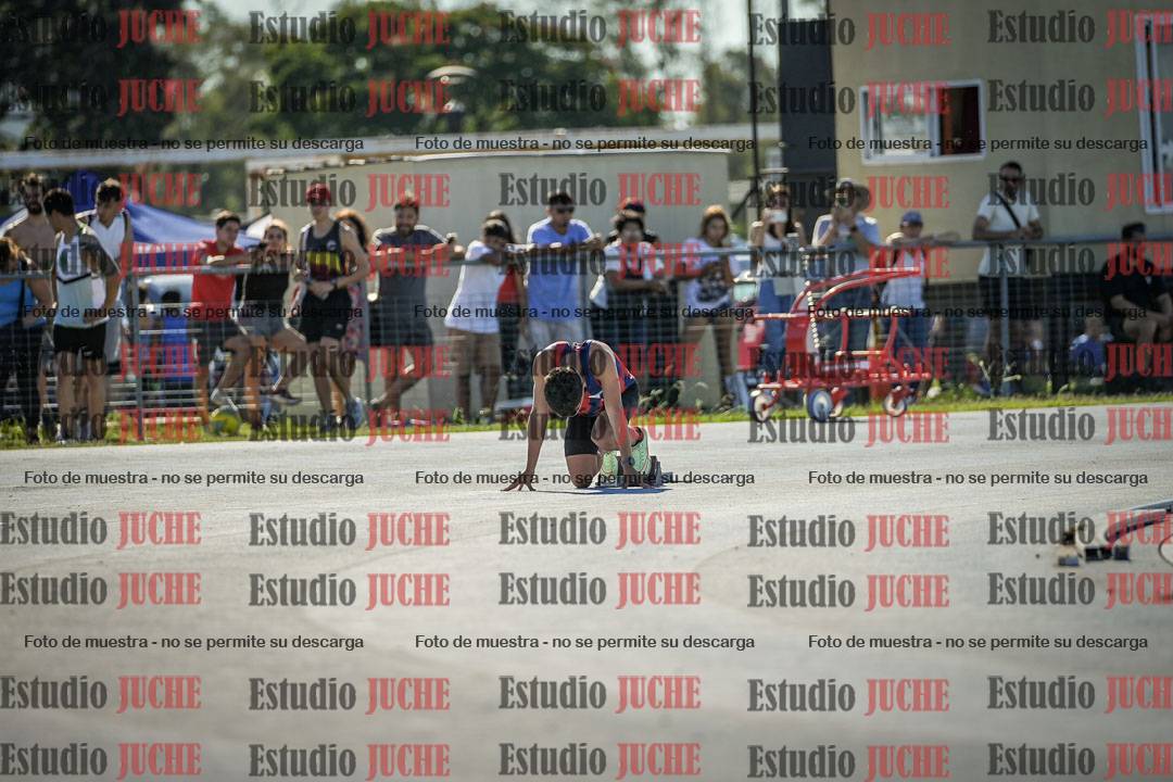 Fotos de los 400 m llanos de varones