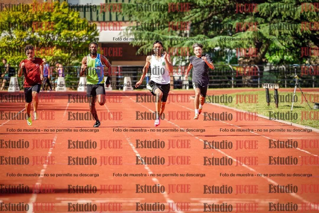 Fotos de los 200 m llanos de varones