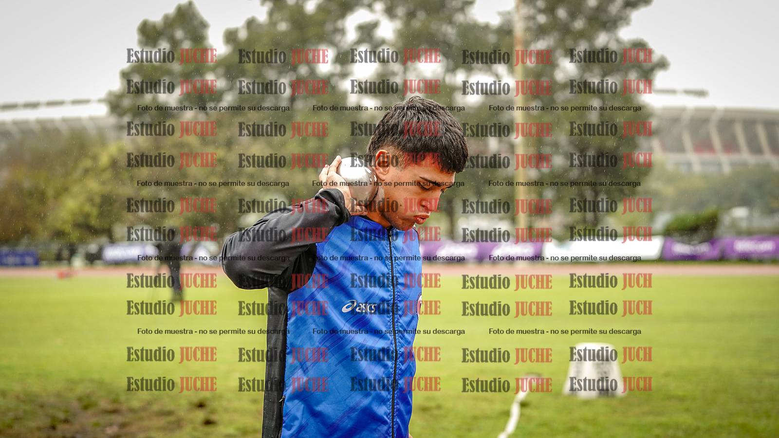 Fotos del lanzamiento de bala de varones - decatlón 3