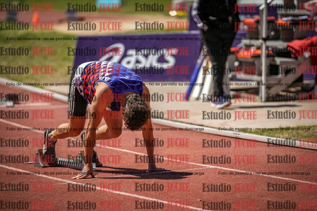 Fotos de los 400 m llanos de varones