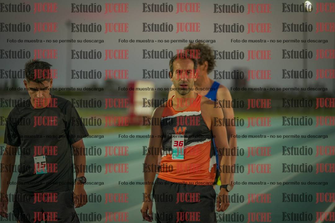 Fotos de los 3000 m llanos de varones