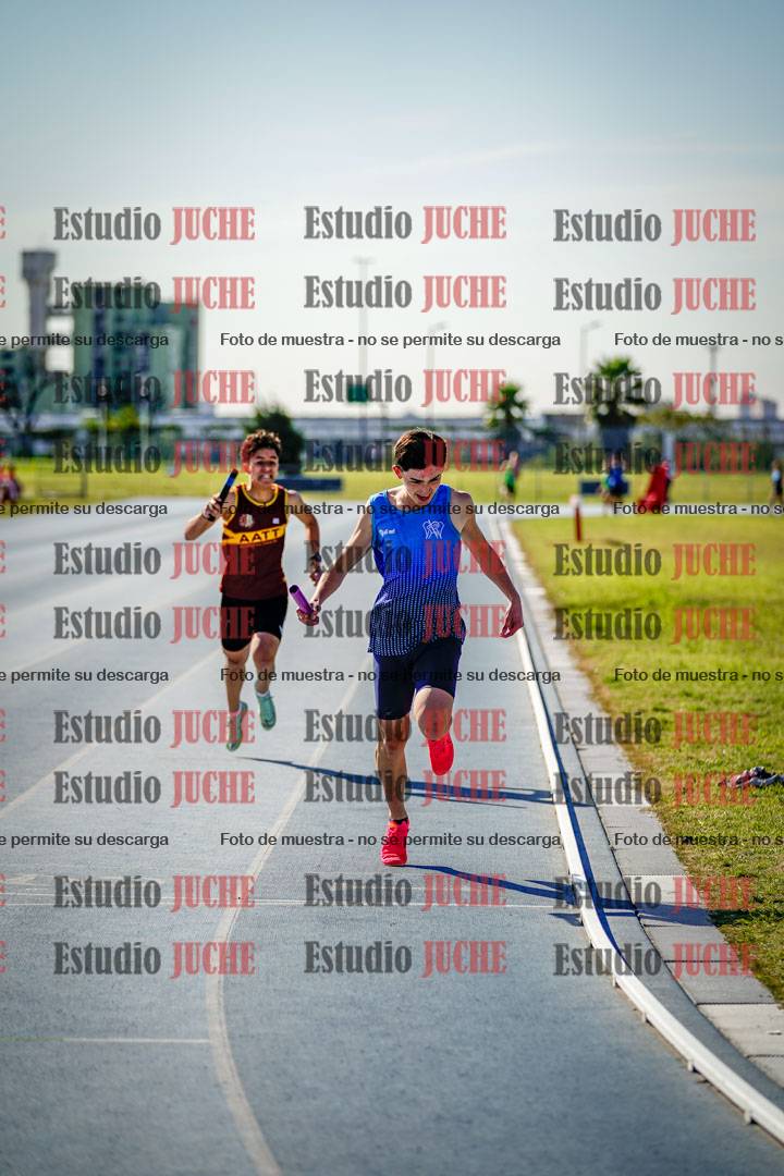 Fotos de las postas 8x300 m mixtas