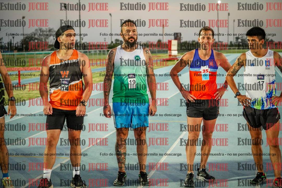 Fotos de los 3000 m llanos de varones