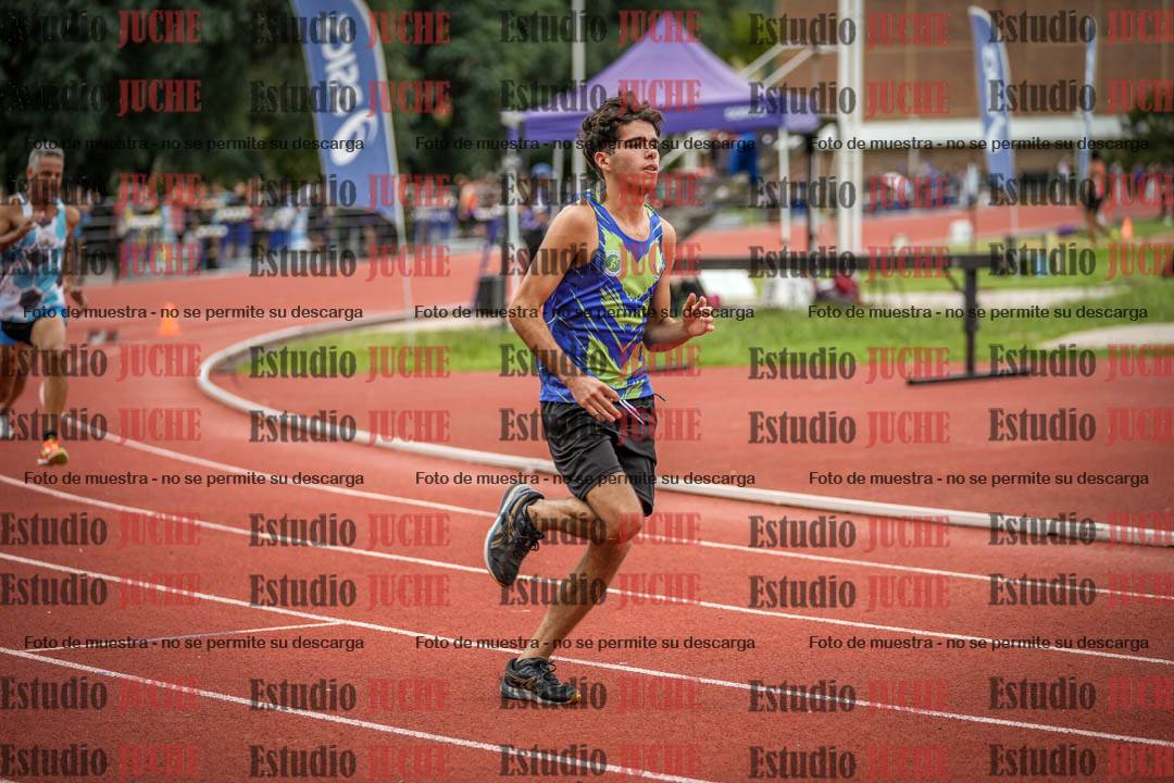 Fotos de los 400 m llanos de varones