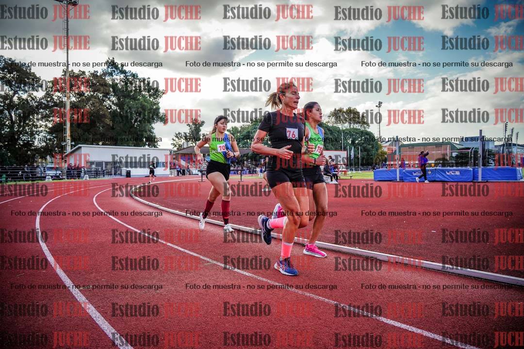 Fotos de los 1500 m llanos de mujeres