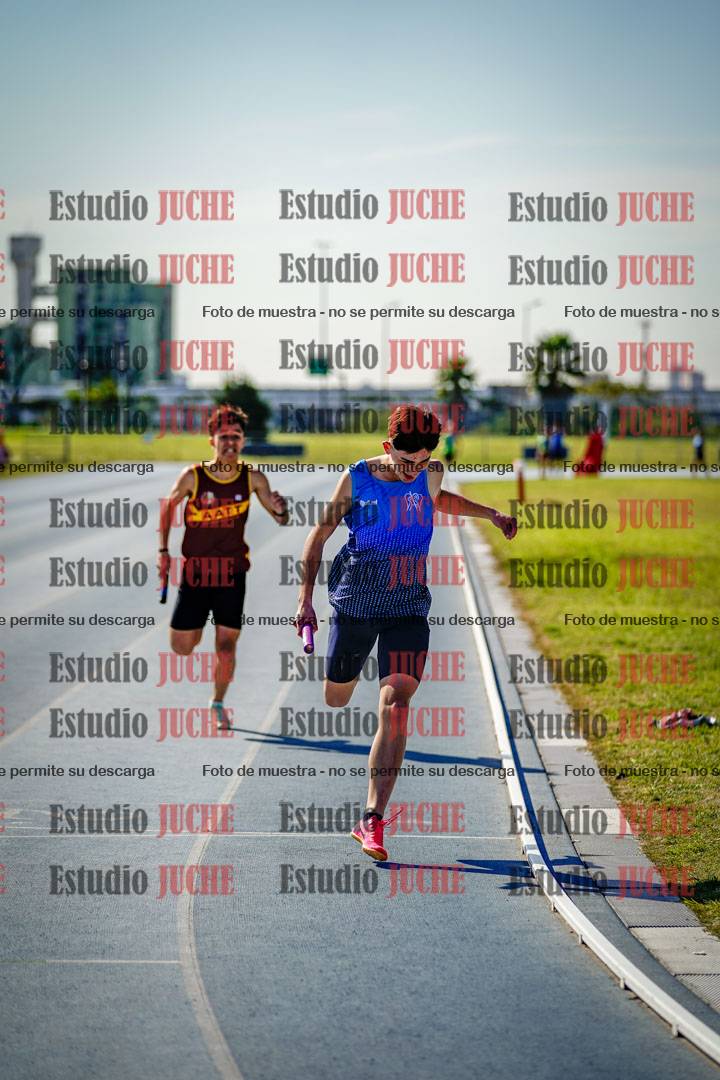 Fotos de las postas 8x300 m mixtas